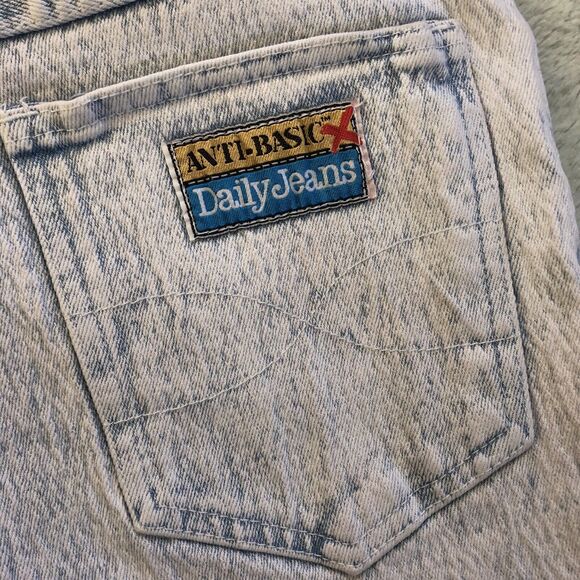 Anti Basic Daily Vintage Women’s Juniors Jeans Hi Rise Acid Wash 28x28 - Picture 9 of 11